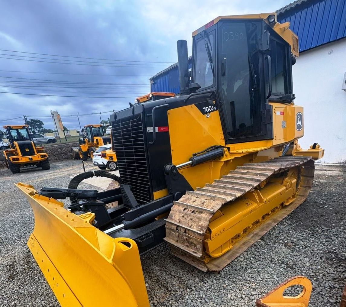 Trator de esteira John Deere 700J 2022