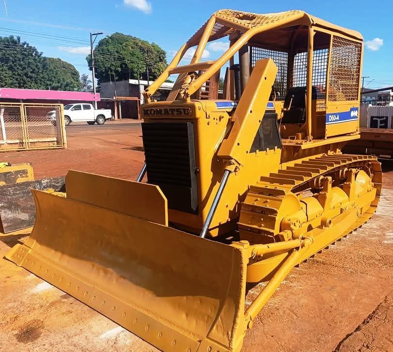 Trator de esteira Komatsu  D50 1990