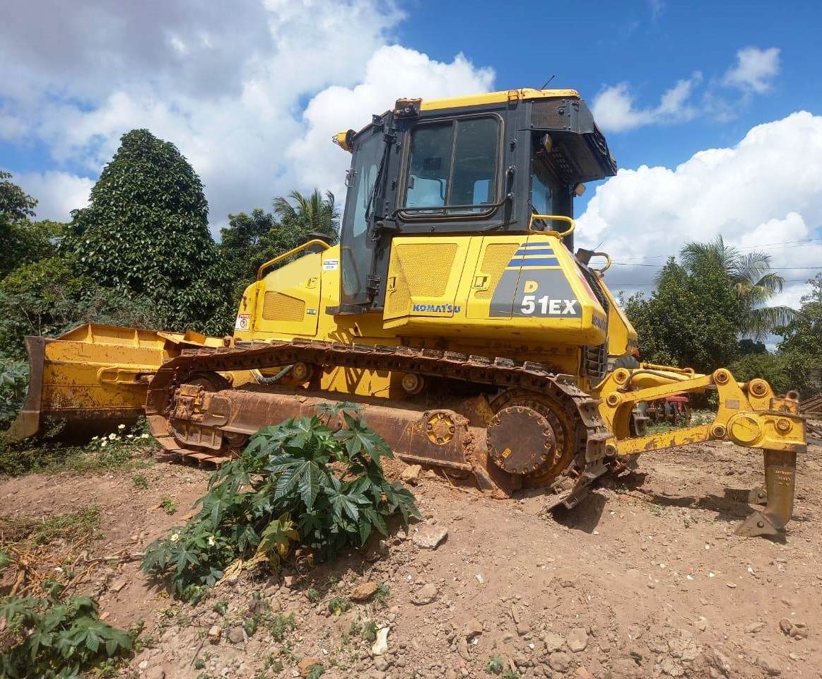 Trator de esteira Komatsu D51 2019