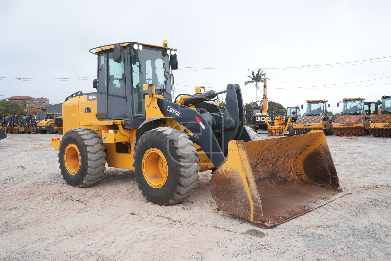 Pá Carregadeira John Deere 524K 2015