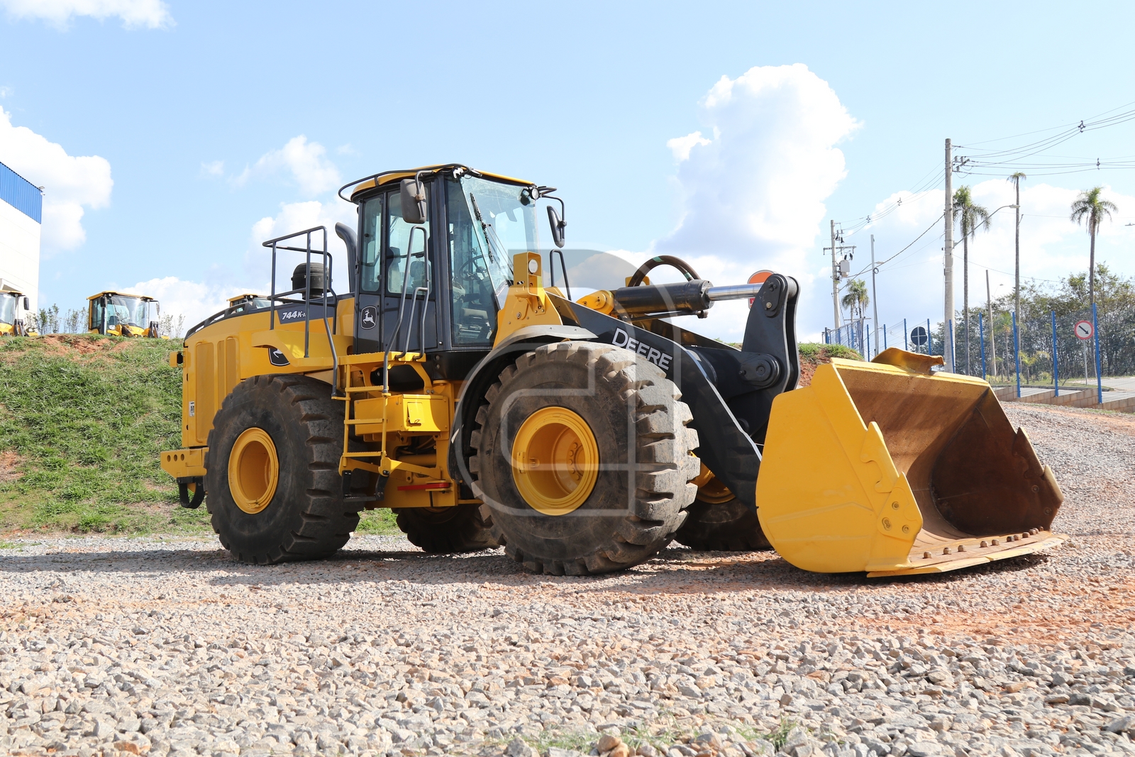 Pá Carregadeira John Deere 744K 2015
