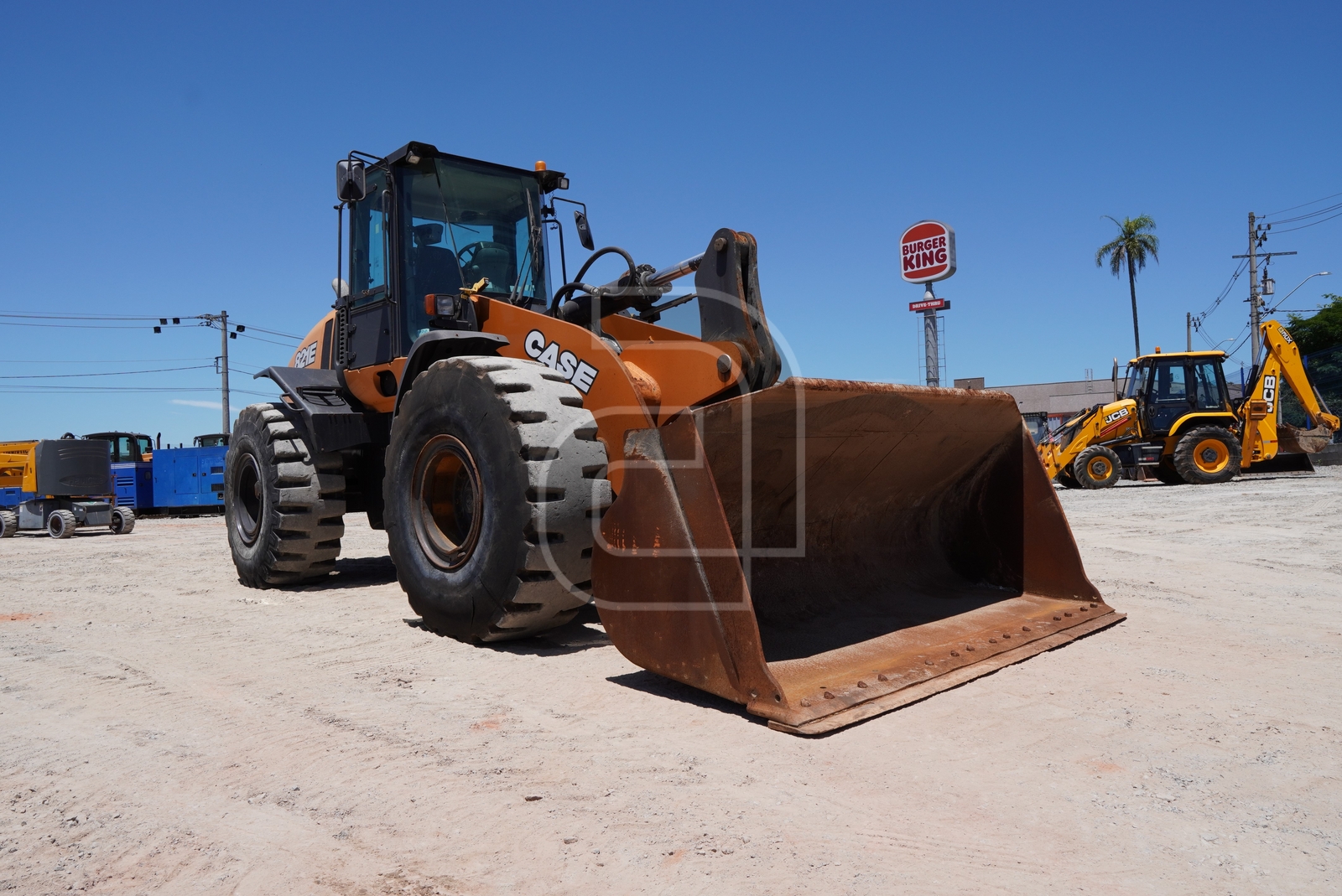 Pá Carregadeira Case 821e 2021