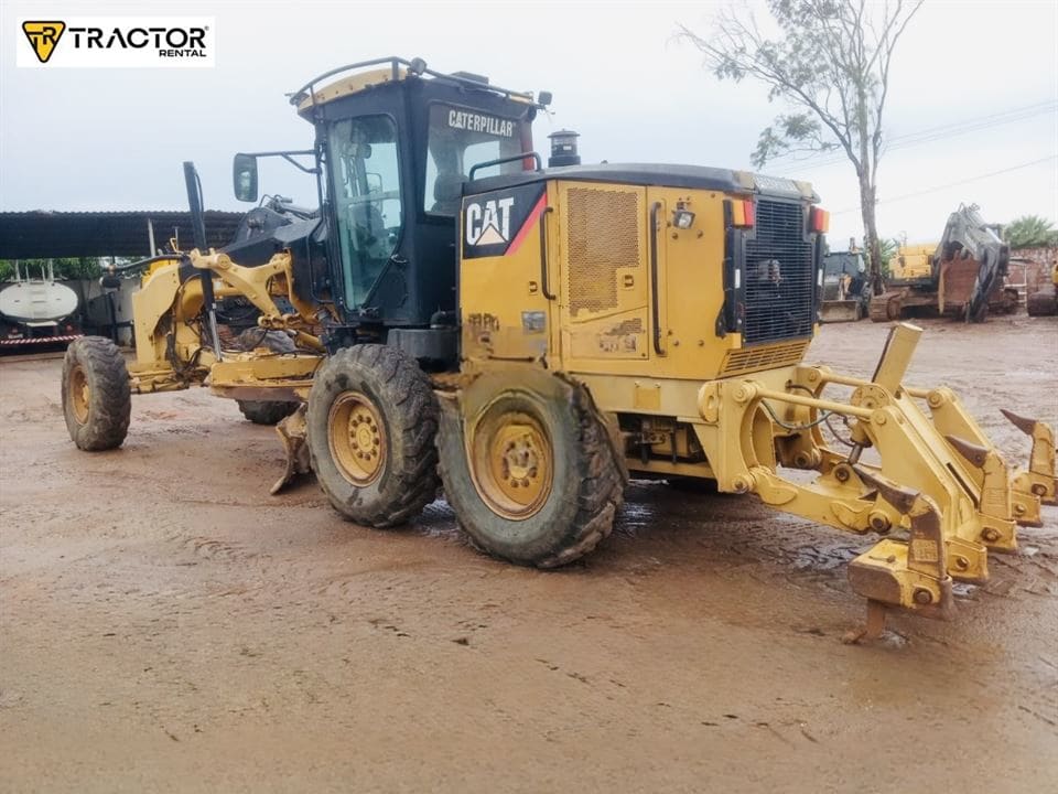 Motoniveladora Caterpillar 12M 2010