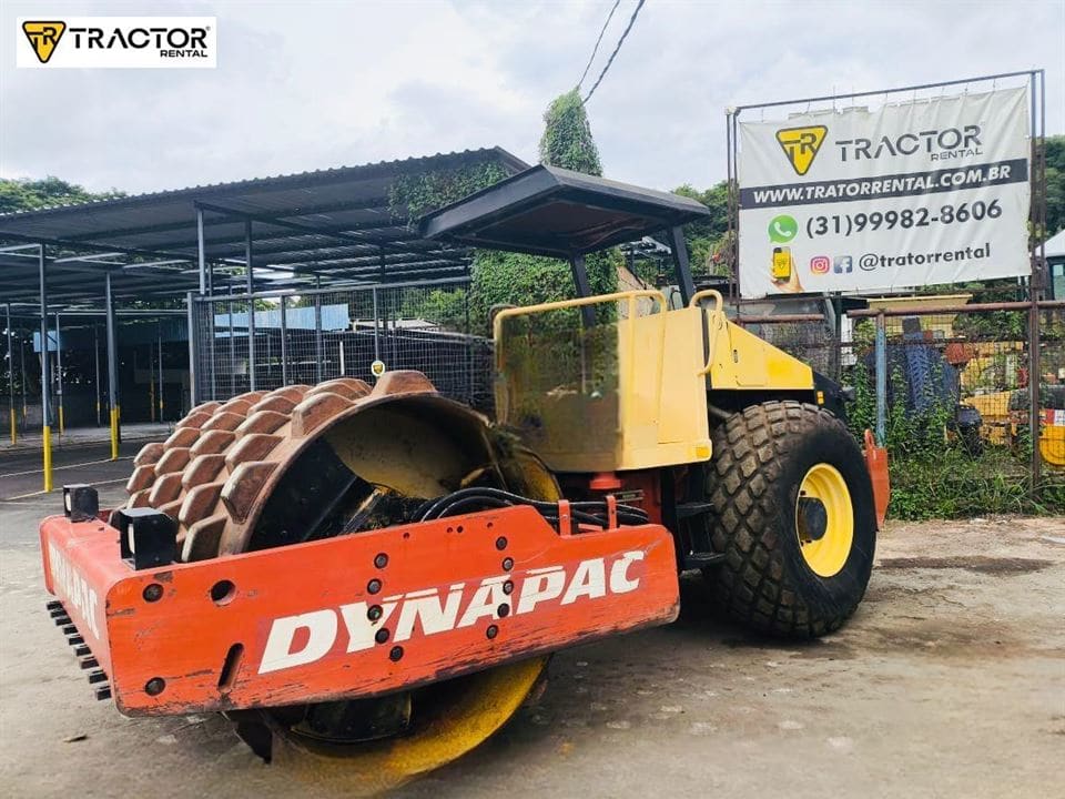 Rolo compactador Dynapac CA250 2008
