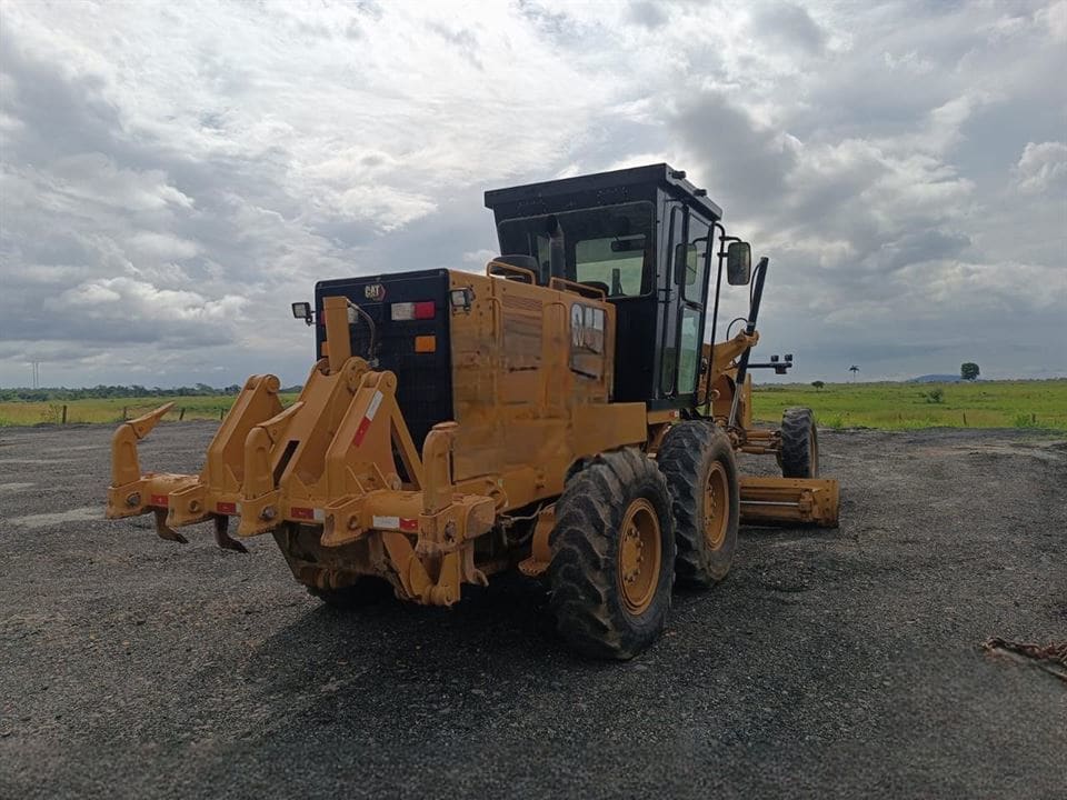 Motoniveladora Caterpillar 12K 2021