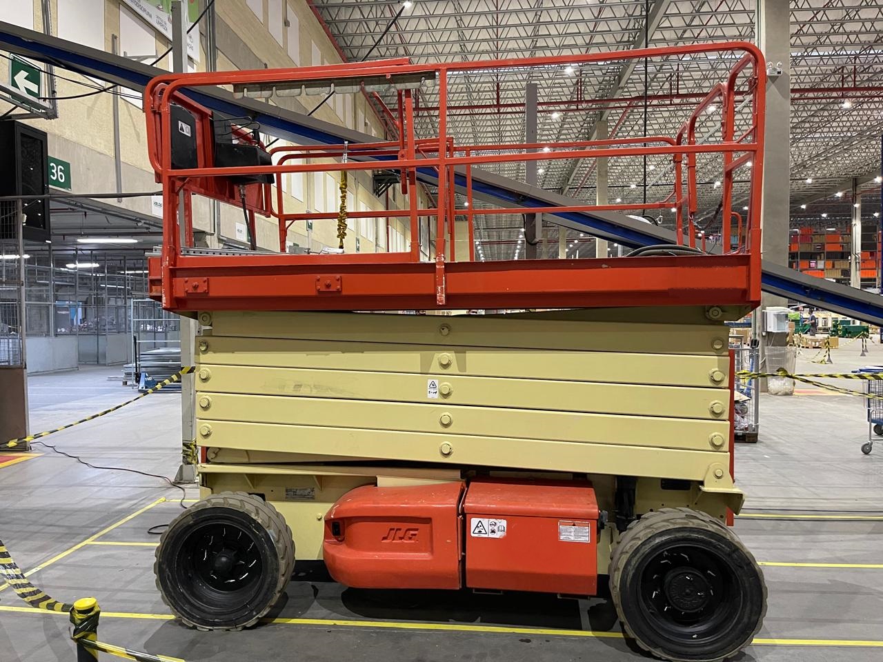 Plataforma elevatória JLG 4069LE 2008