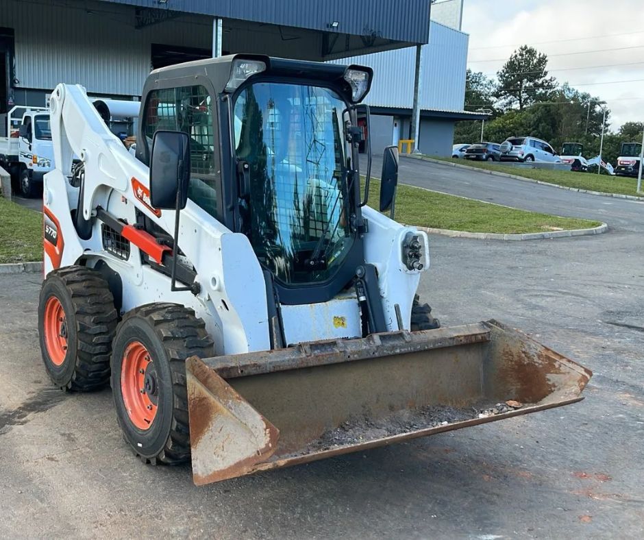 Mini Carregadeira Bobcat S770 2023