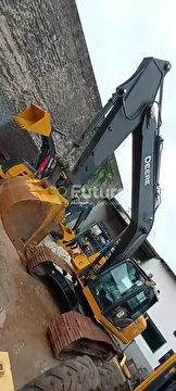 Escavadeira John Deere  200G 2022