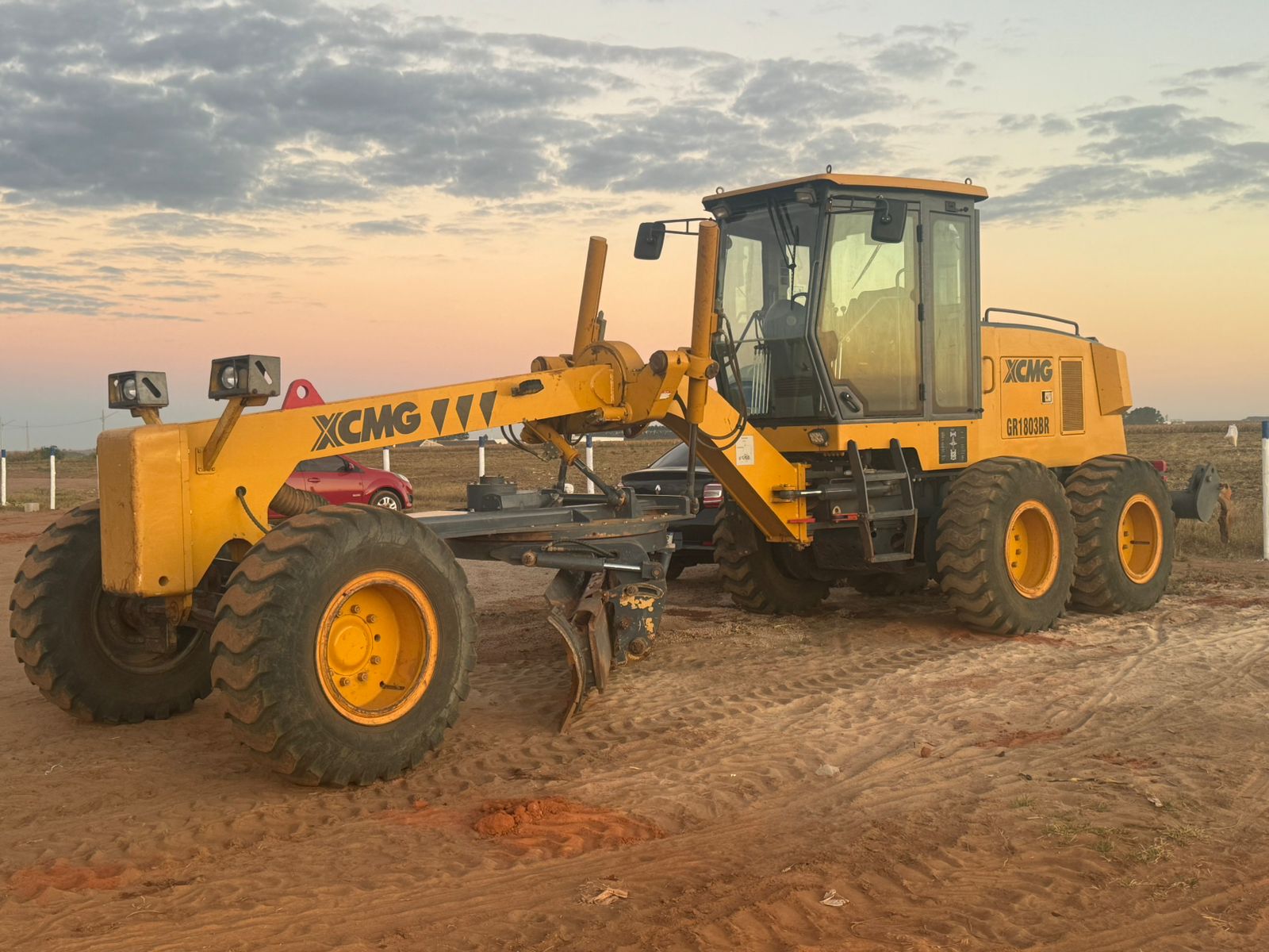 Motoniveladora XCMG GR1803BR 2020