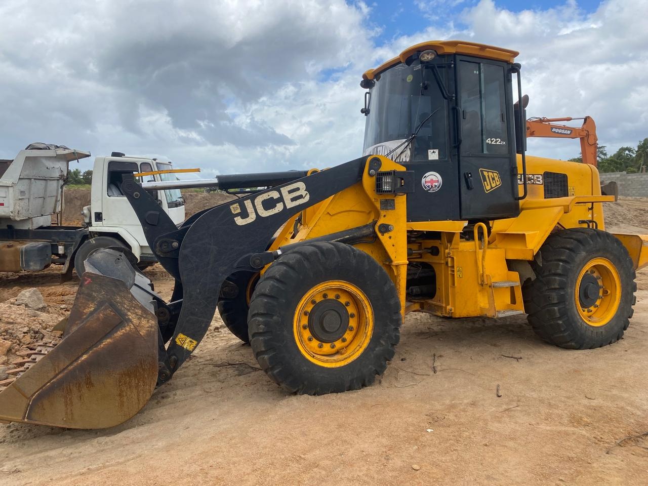 Pá Carregadeira JCB 422ZX 2022