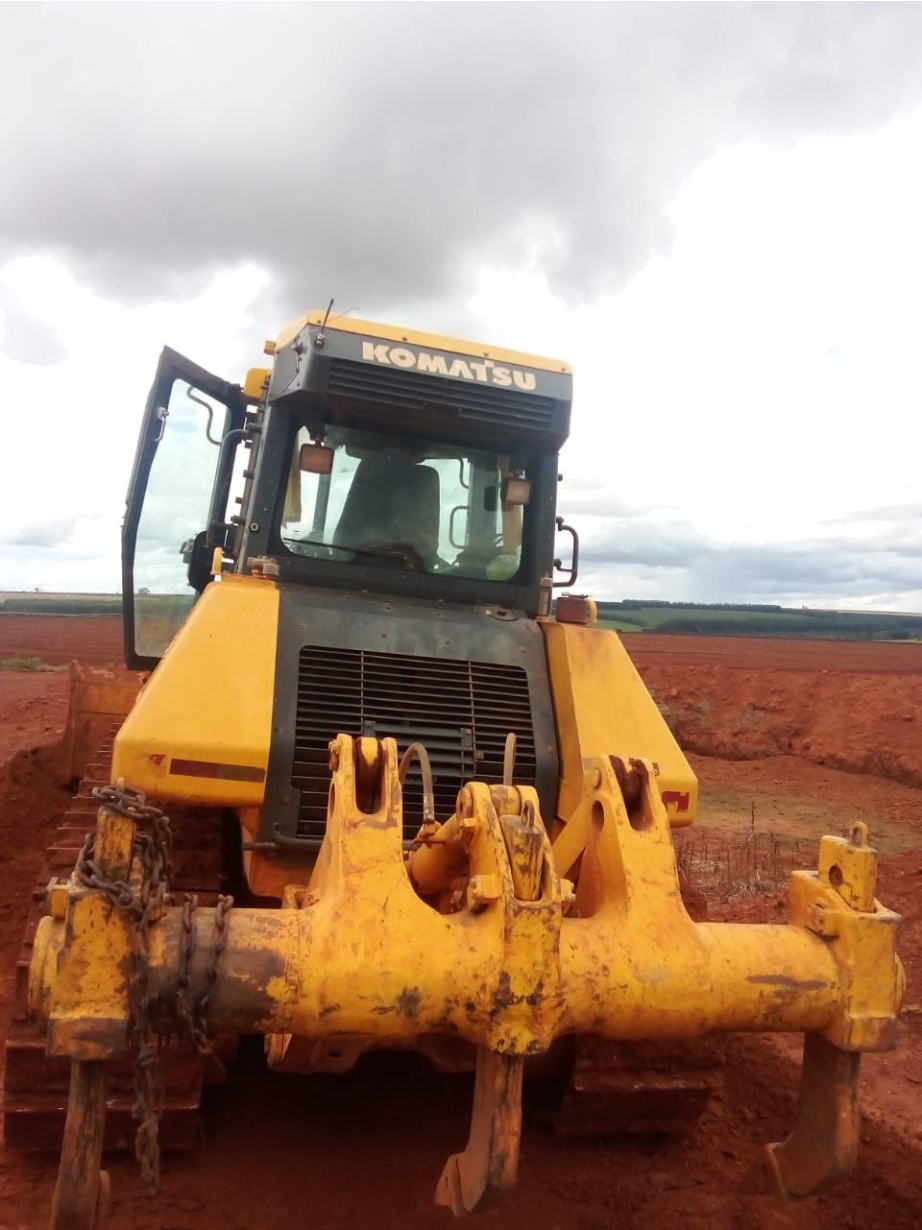 Trator de esteira Komatsu D61-EX 2020