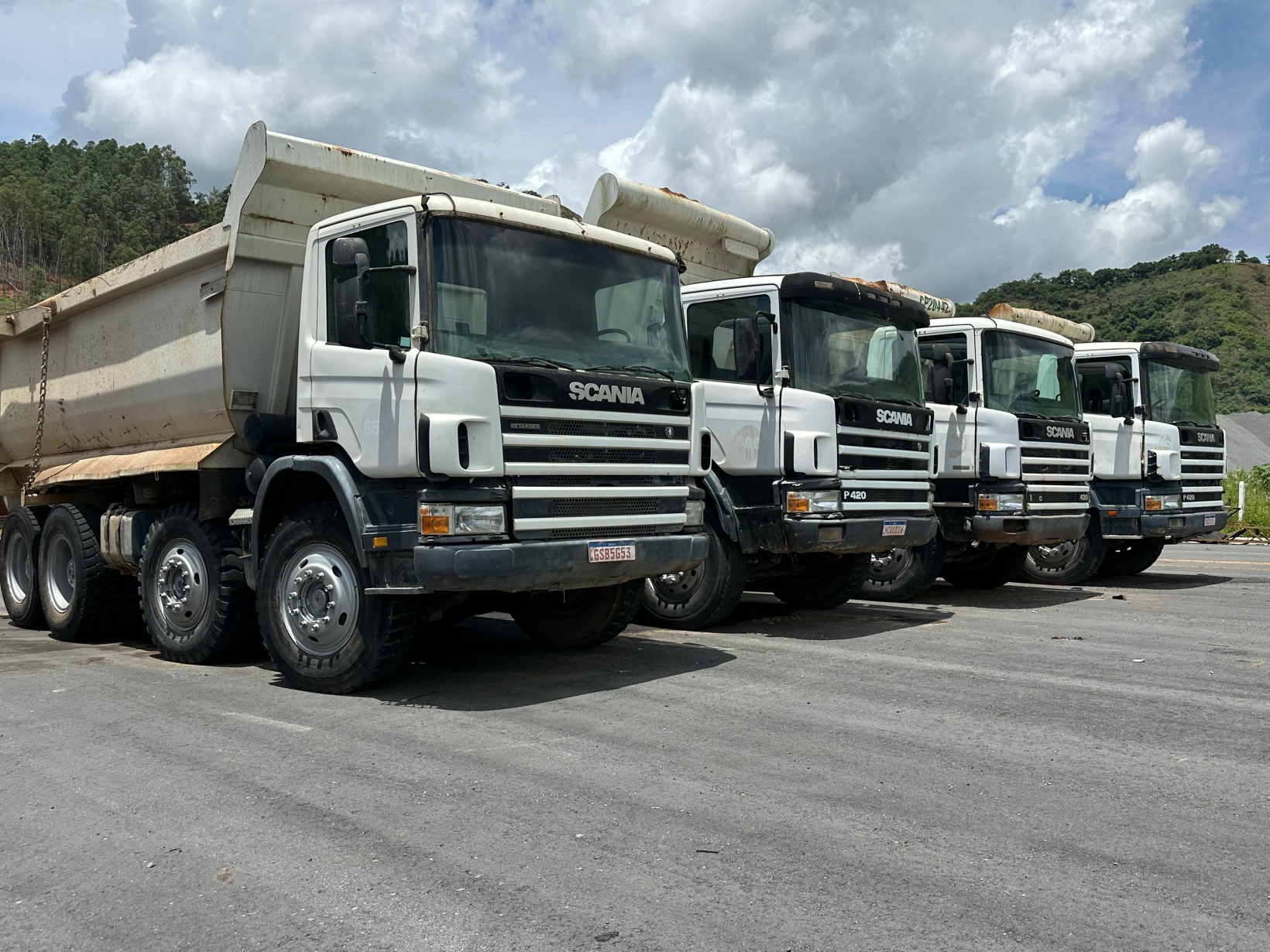 Caminhão Scania 124  G   420 2008