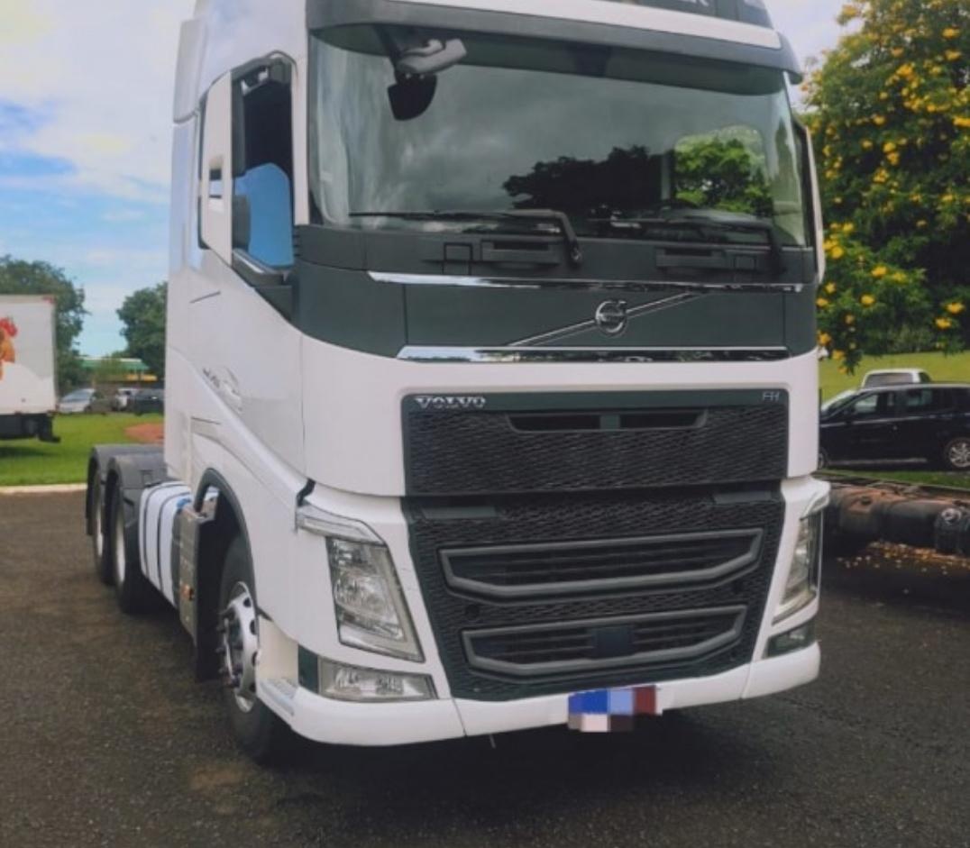 Caminhão Volvo FH 540 2021