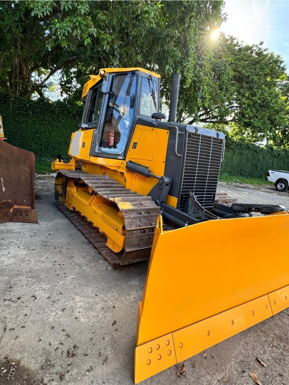 Trator de esteira John Deere 700J 2022
