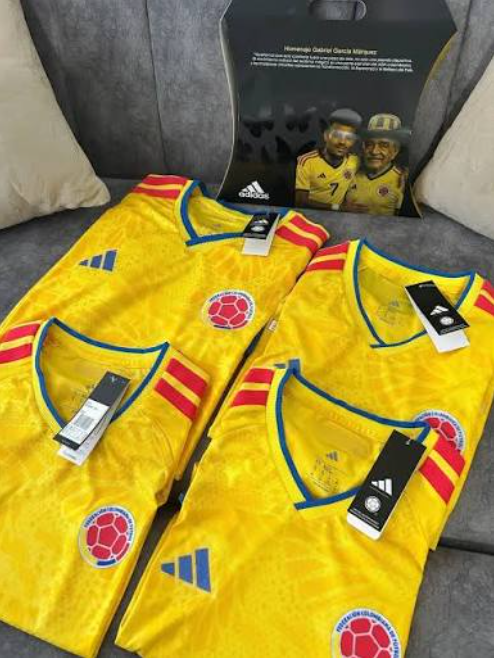 CAMISETA DE COLOMBIA