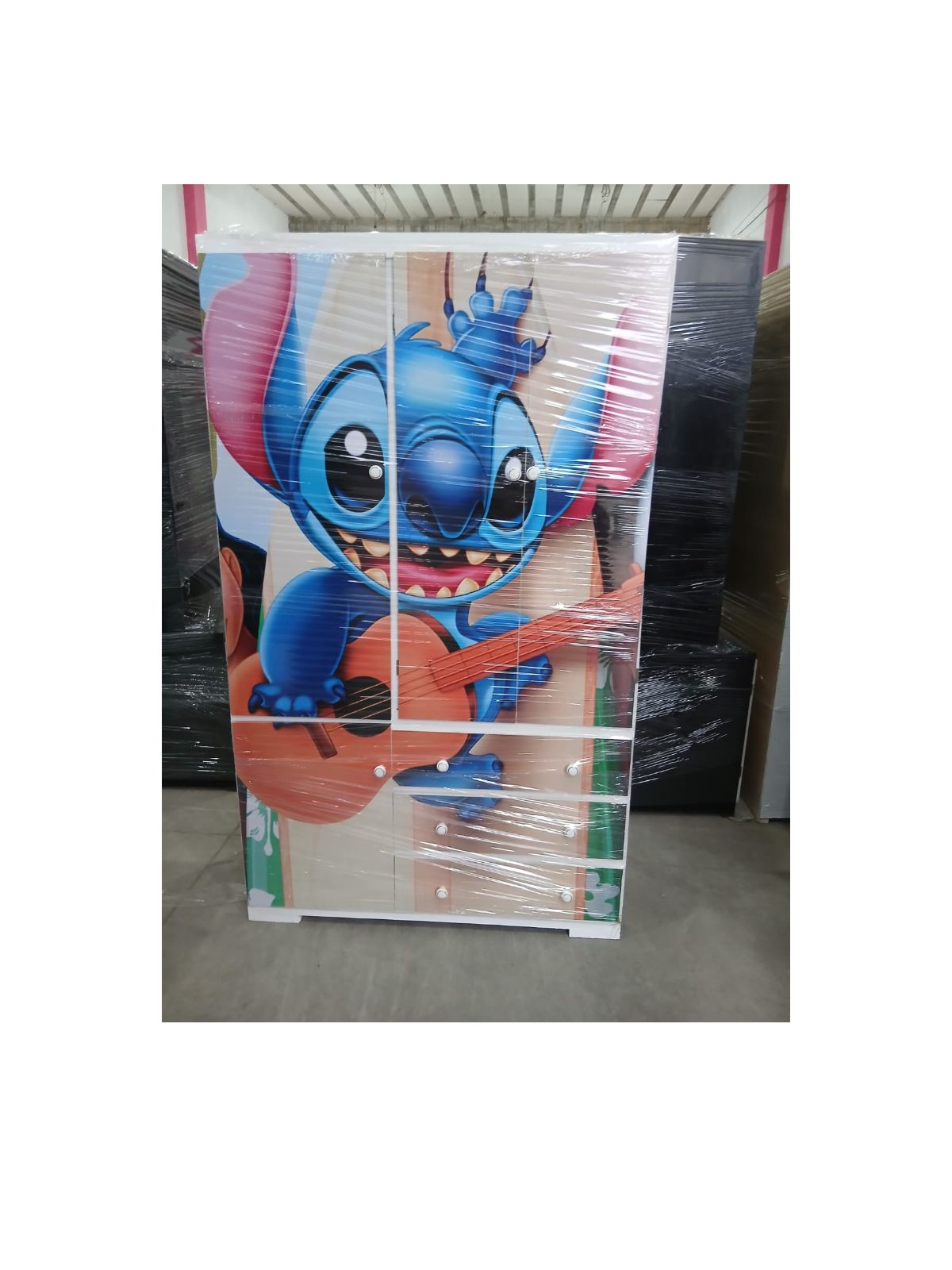 ROPERO INFANTIL STICKERS
