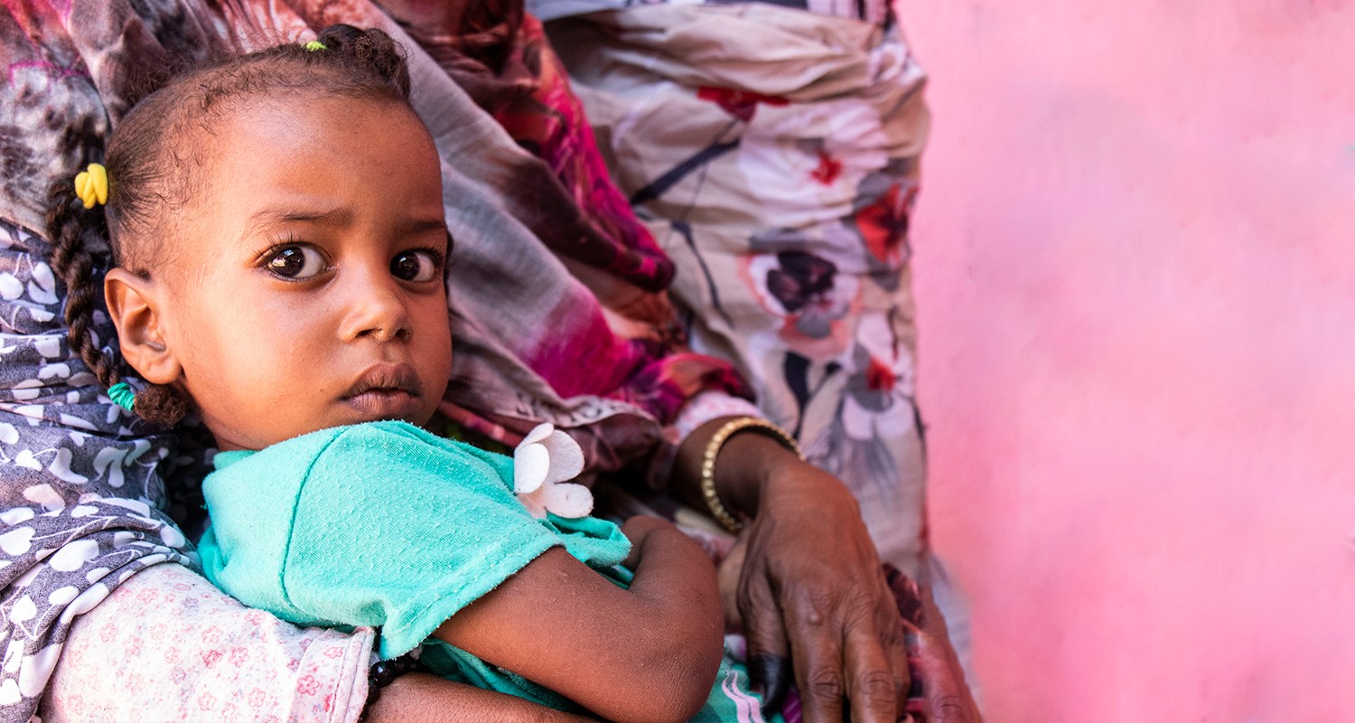 Hvert 10. sekund  flygter et barn fra de blodige kampe