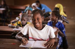 Pige i skole i Mali