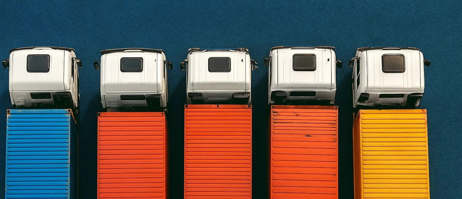 Freight truck