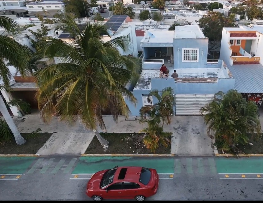 CASA FRACCIONAMIENTO LAS AMERICAS CON PISCINA en Fracc. las Americas II