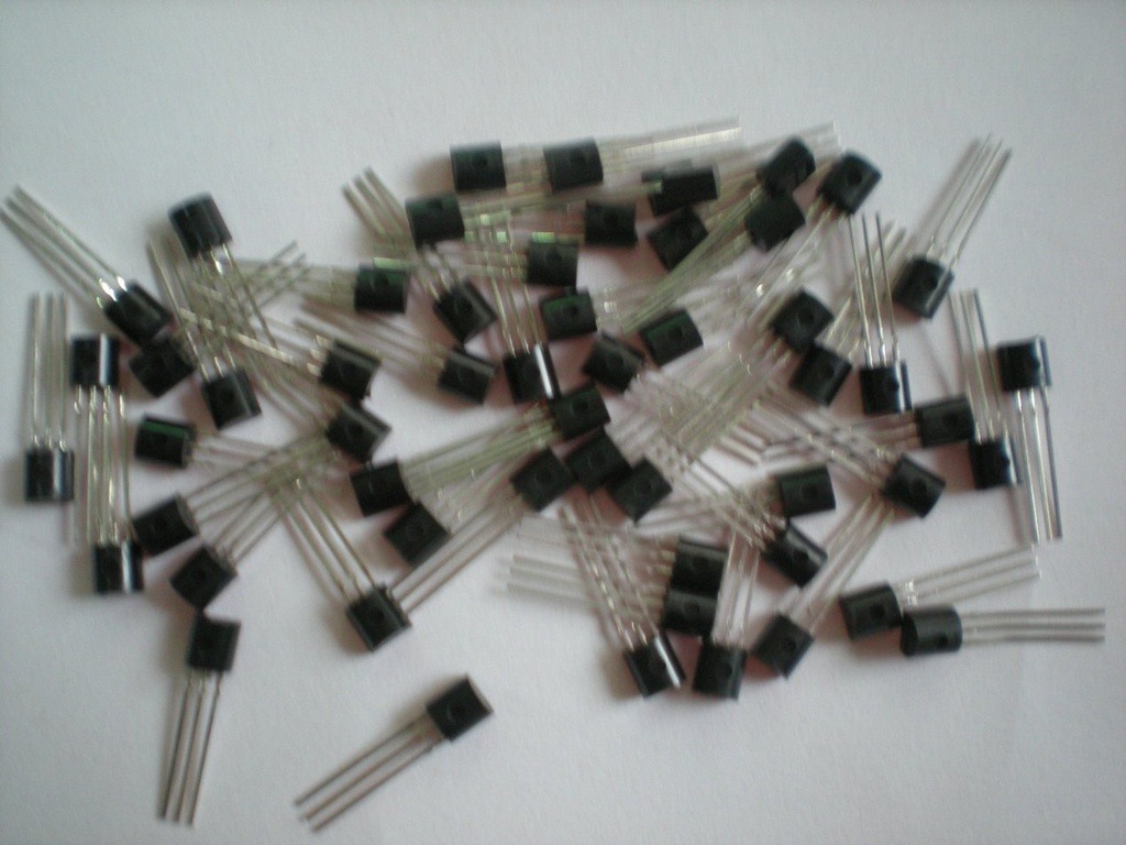 2N3906 PNP General Purpose Transistor
