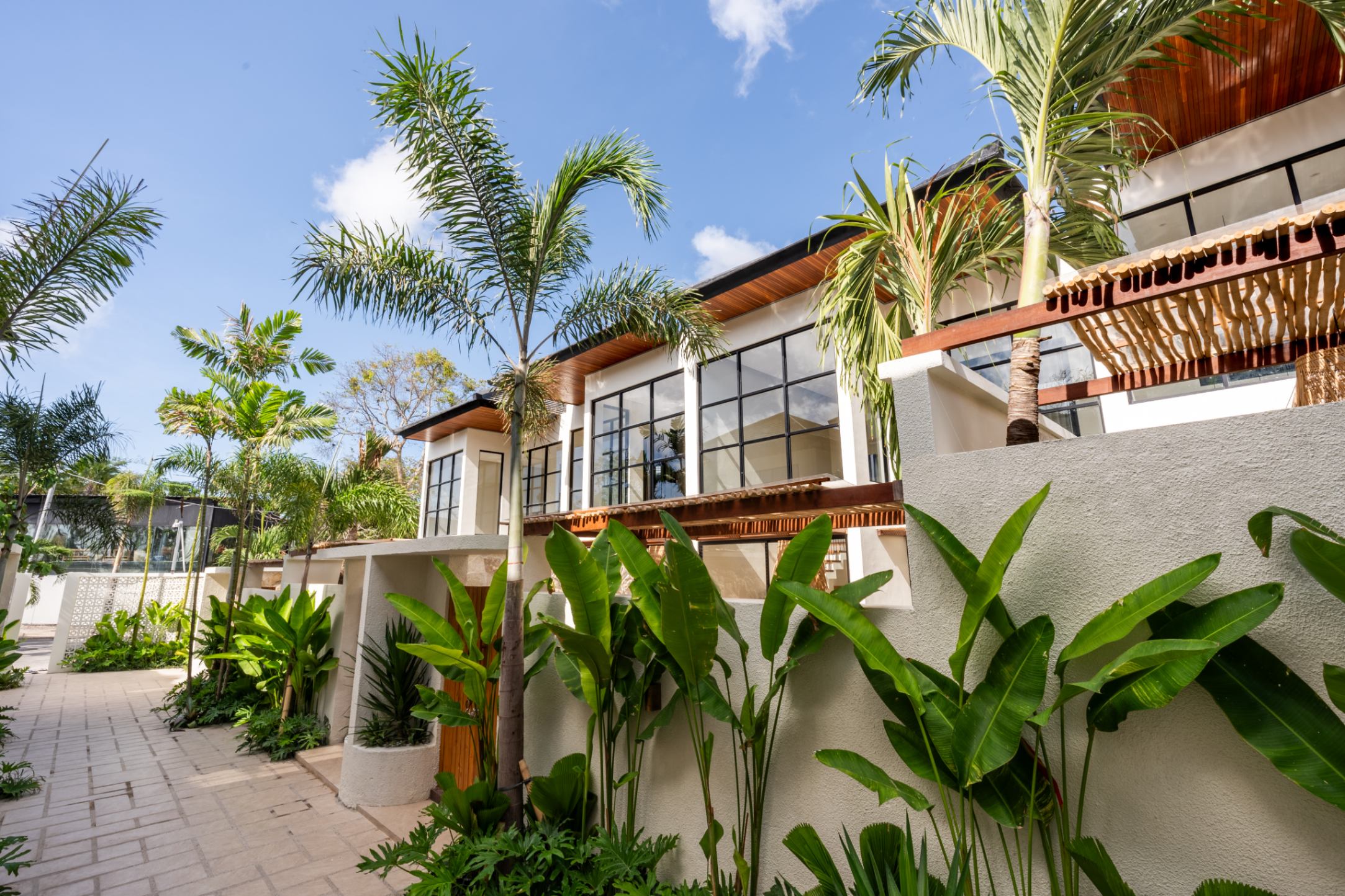 Luxury 2 Bedroom Townhouse at Thomas Beach
