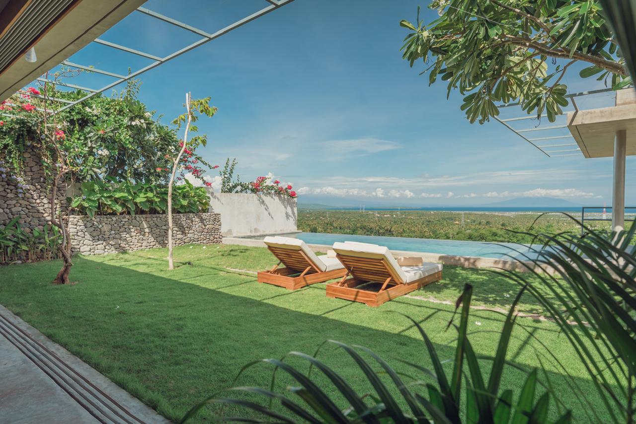 2 Bedroom Villa in Sumberkima - 2