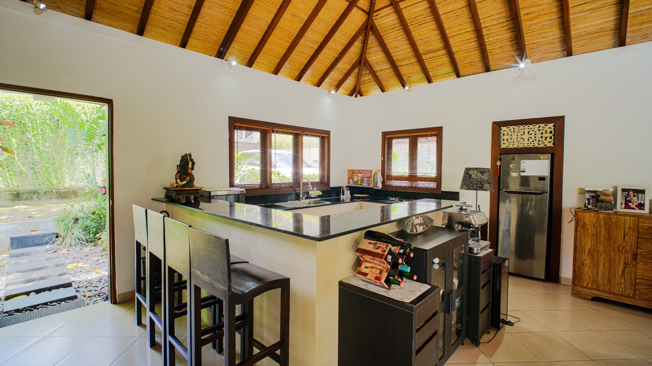 Gorgeous & Homey 3-Bedroom Villa in Padonan - 5