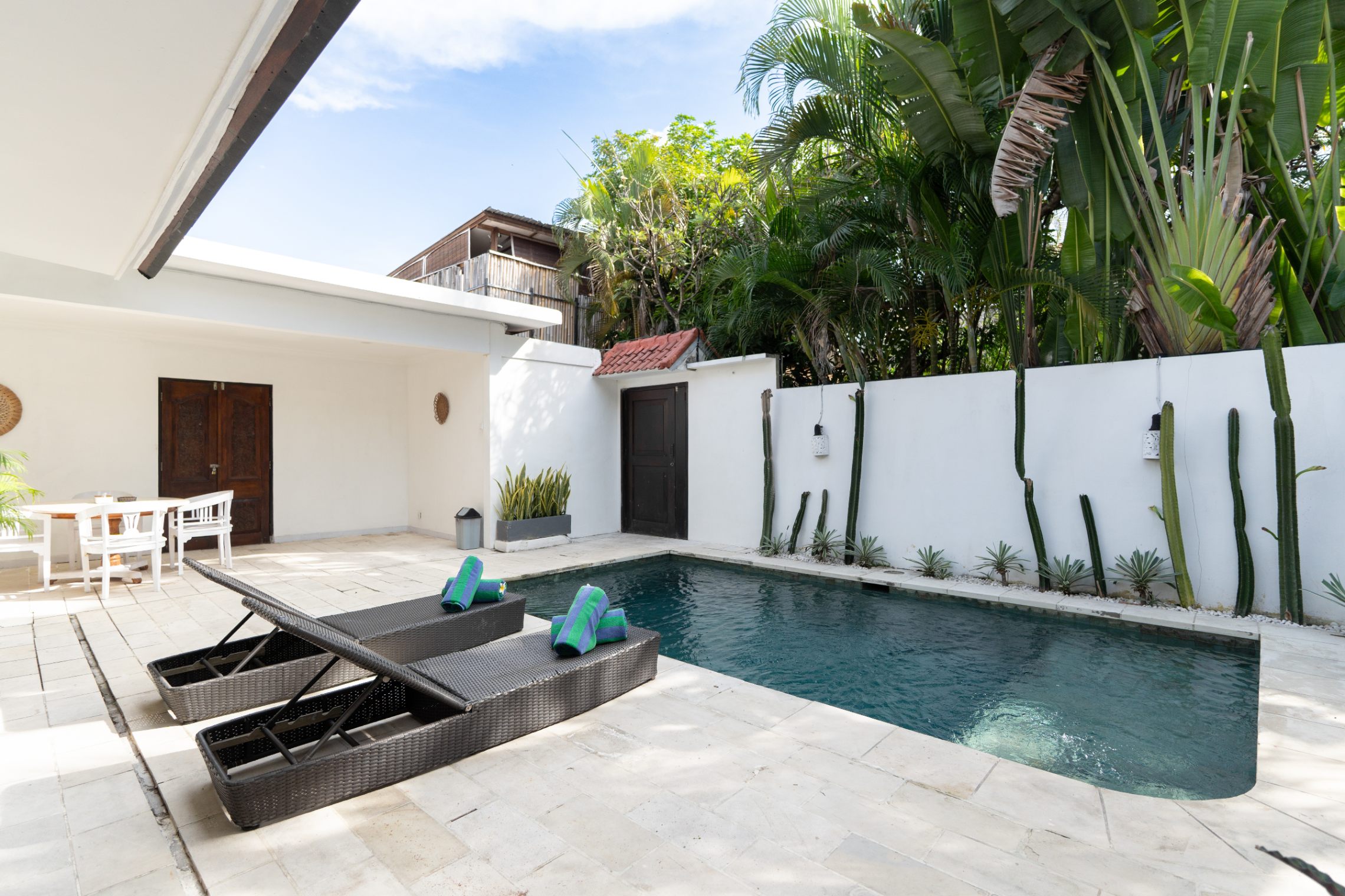 3-Bedroom Villa Close to Seminyak Beach - 2