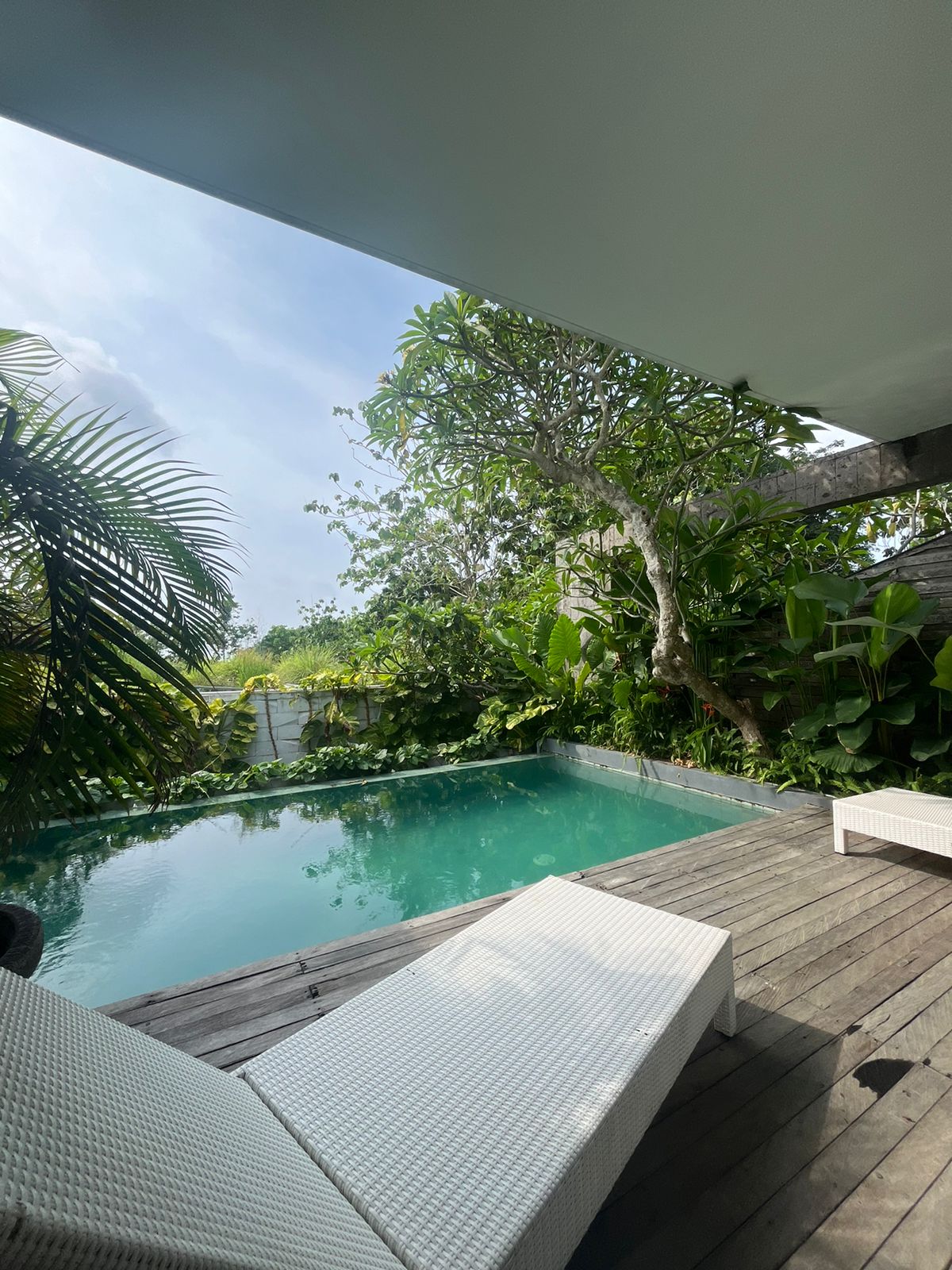 Freehold 1-Bedroom Resort Villa in Uluwatu - 2