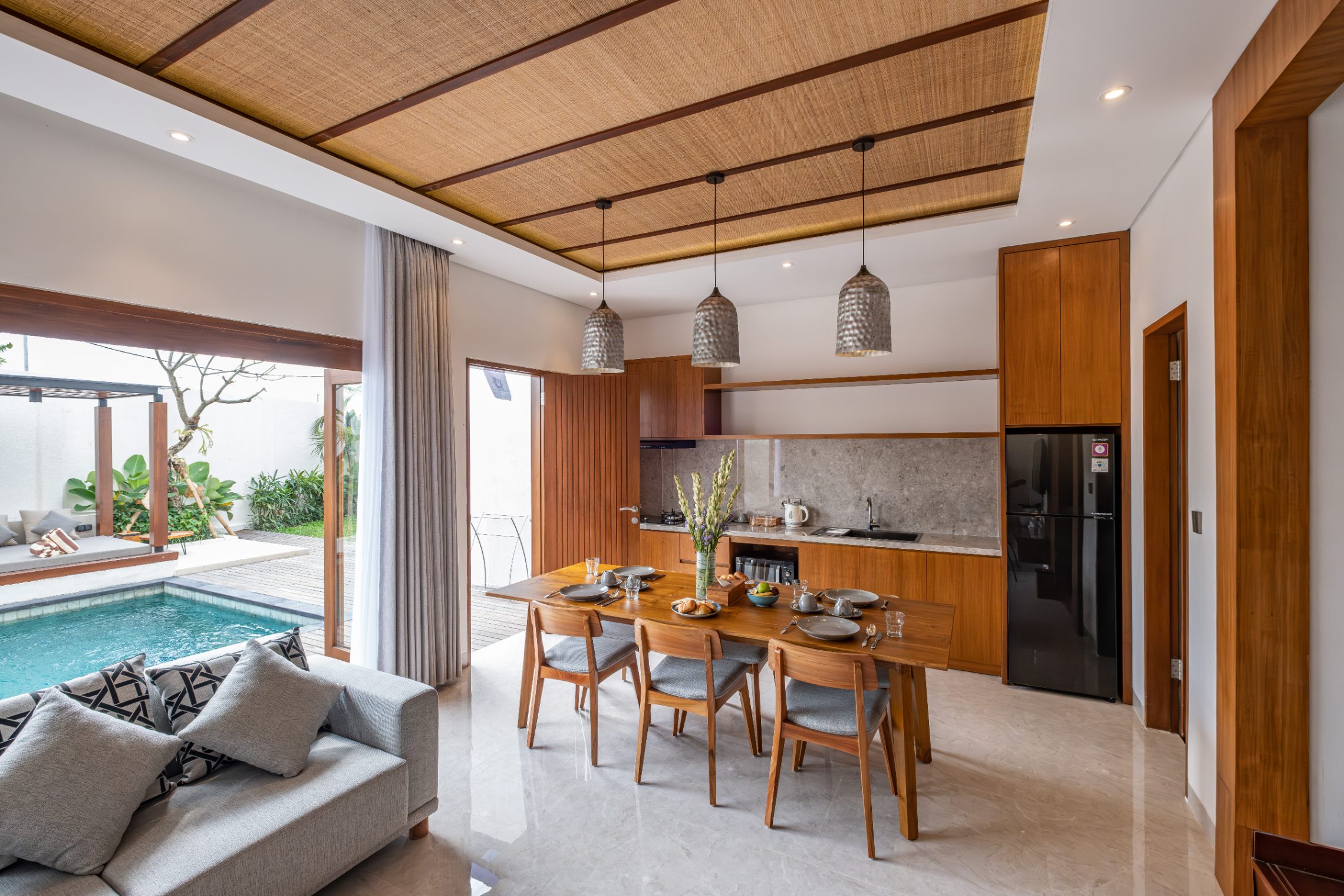 Elegant 3+1 Bedroom Freehold Villa in Seminyak 