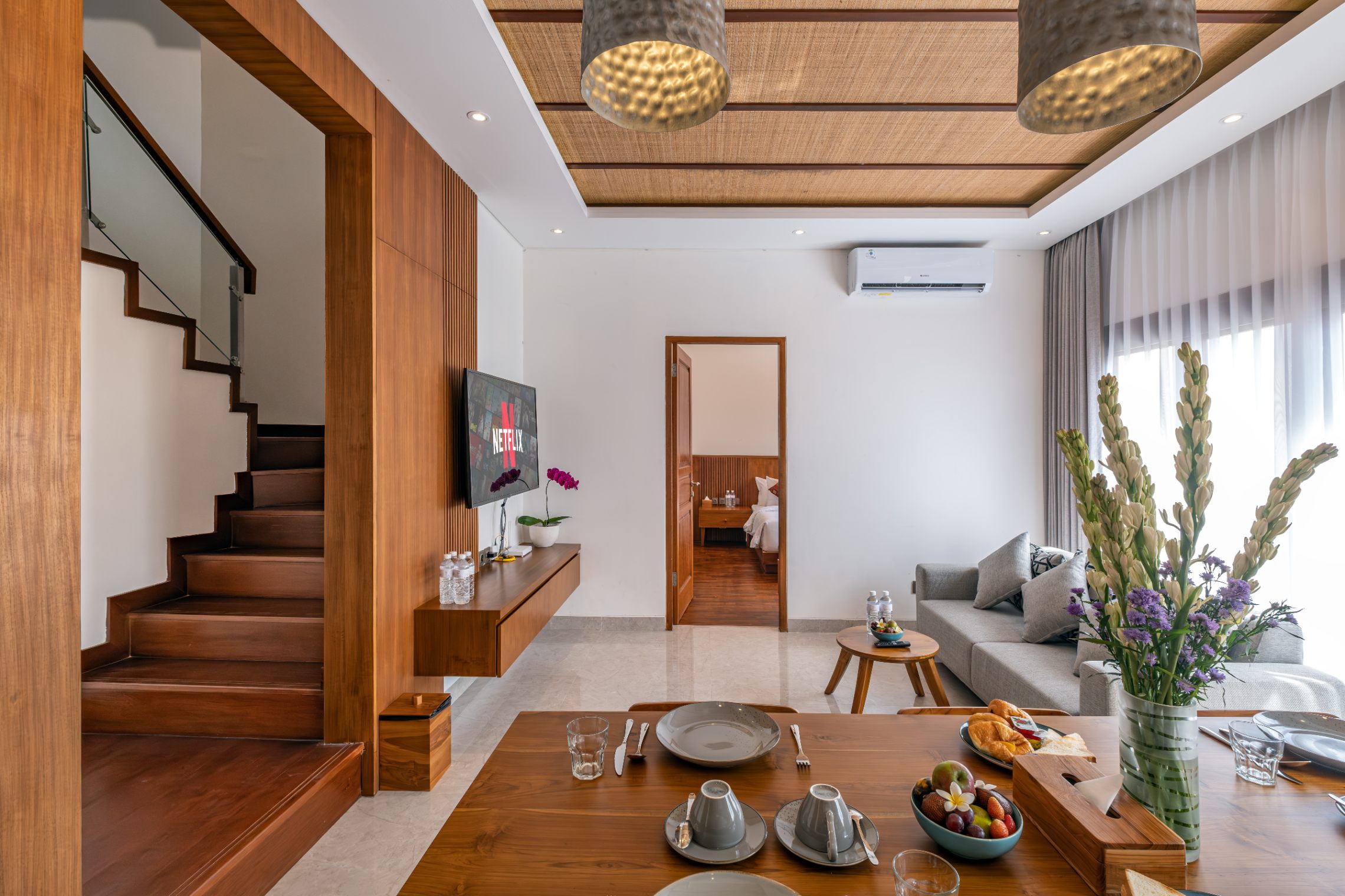 Elegant 3+1 Bedroom Freehold Villa in Seminyak  - 3