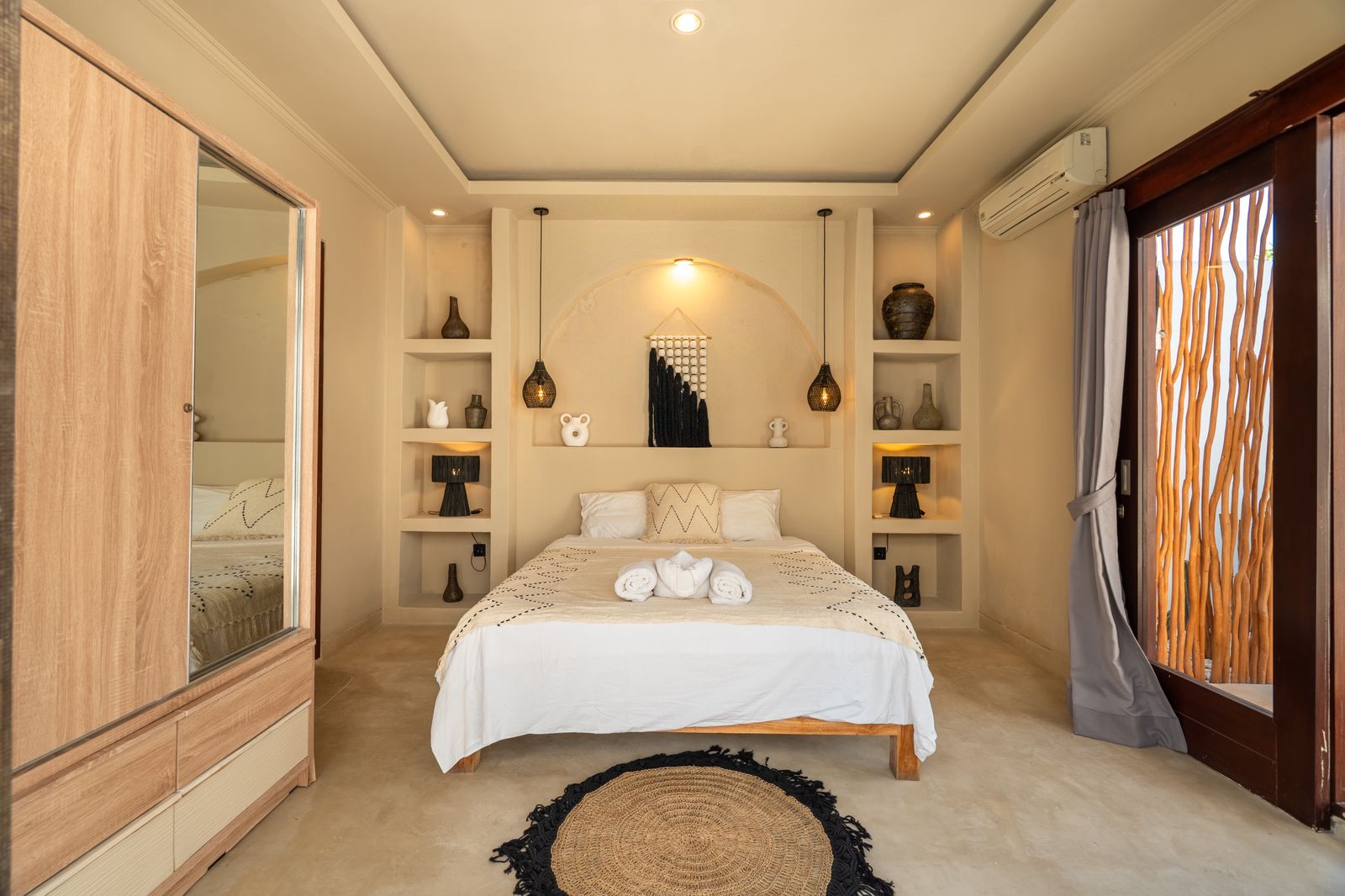 Modern 2 Bedroom Villa in Padonan - 4