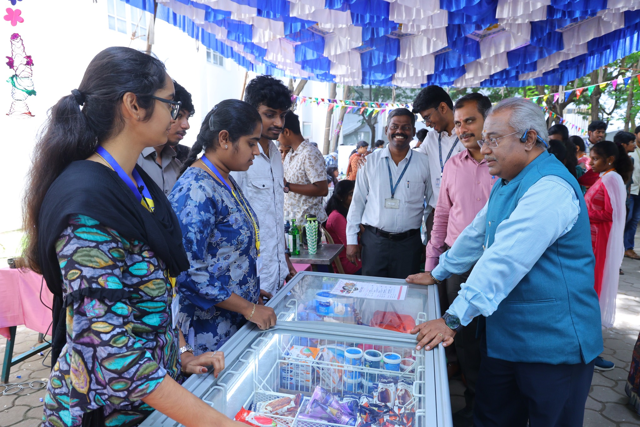 Sona Bazaar 2025 – A Celebration of Learning, Leadership & Community! - gallery 4