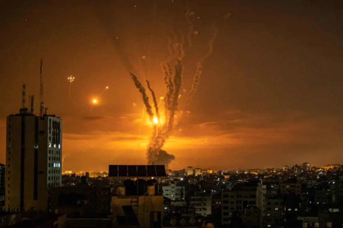 Iran Launches Missile Strikes on Israel, Rejects Trump’s Negotiation Claims