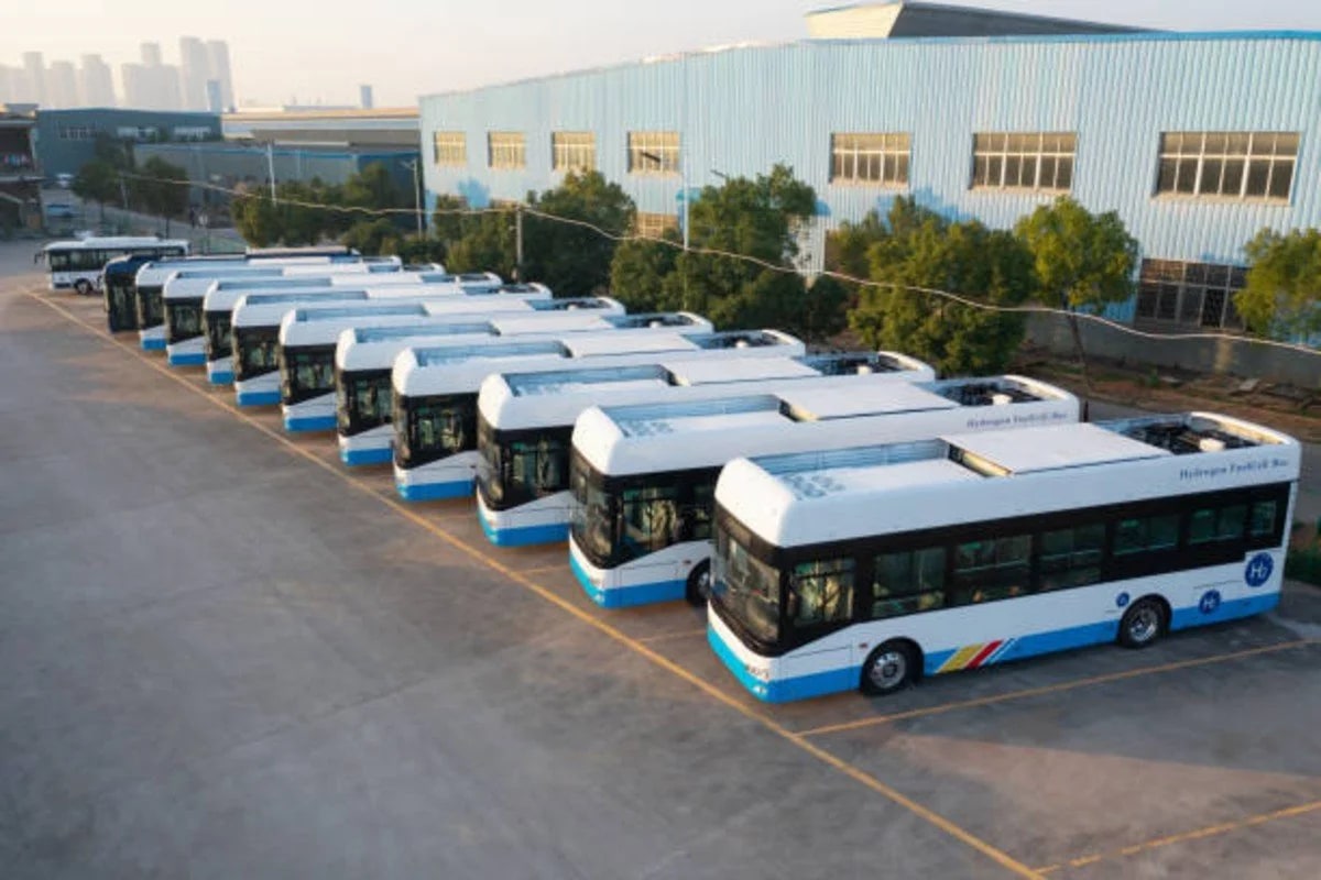 AP Takes a Big Leap Towards Clean Travel: Naidu Pushes for 1,000 Electric Buses for APSRTC