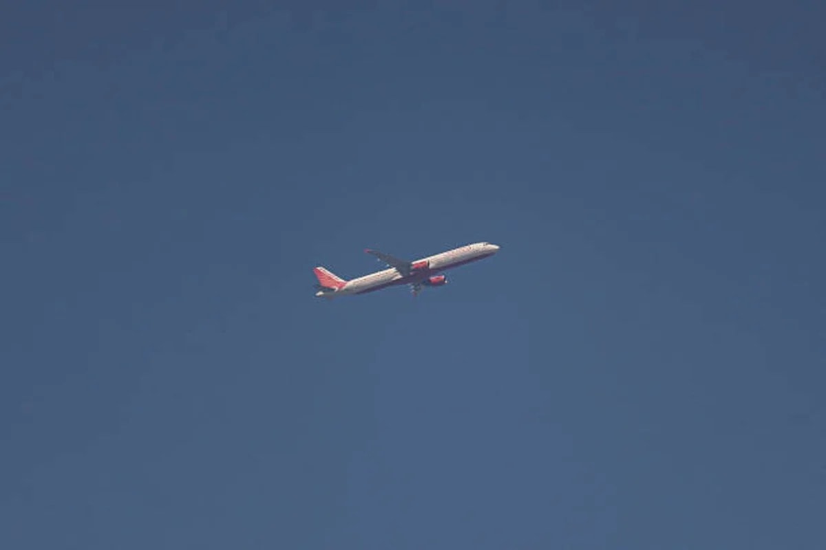 Mid-Air Surprise: Air India Flight AI185 Turns Back After 8 Hours, Passengers Left Stunned