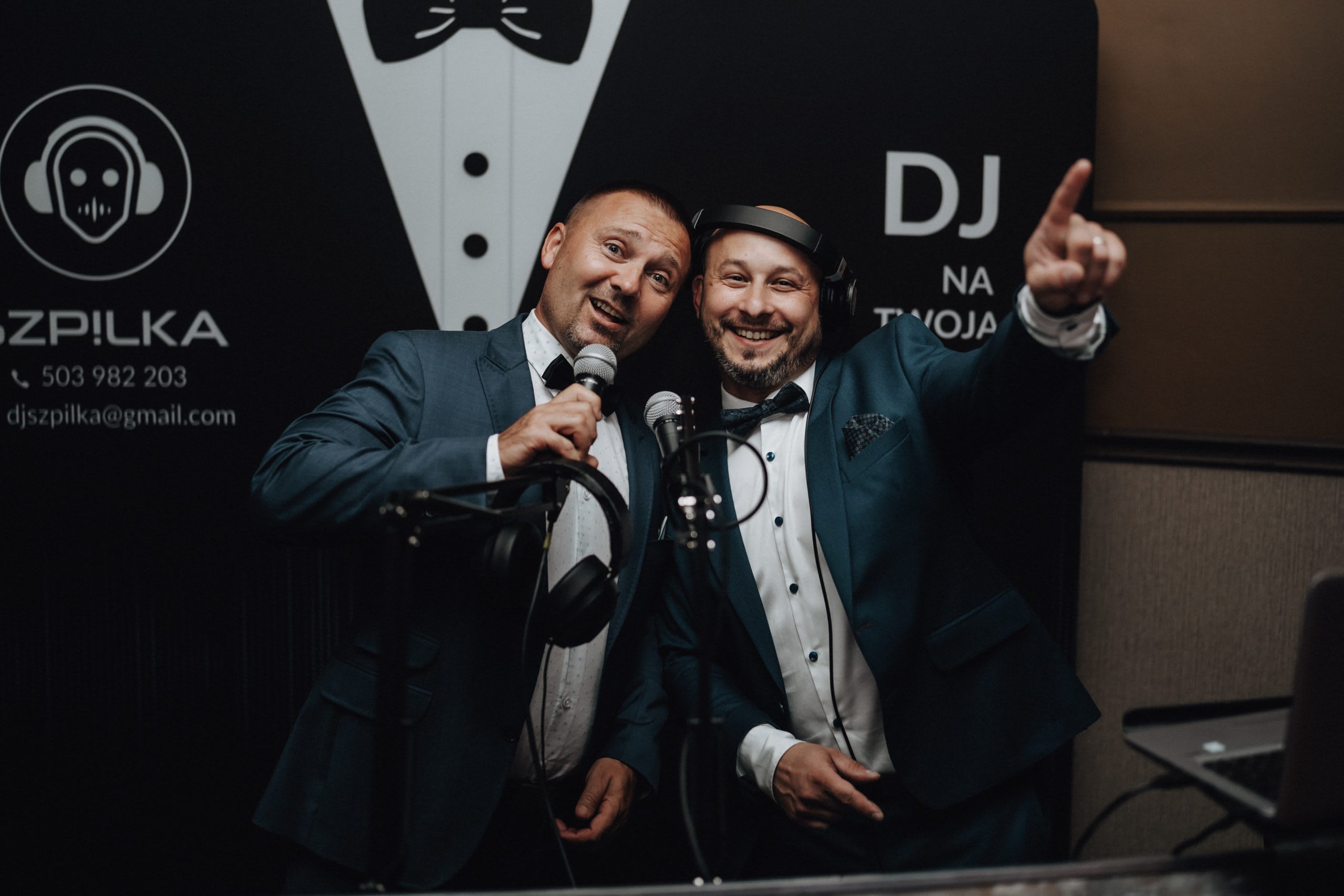 DJ Klaser szeroki portret