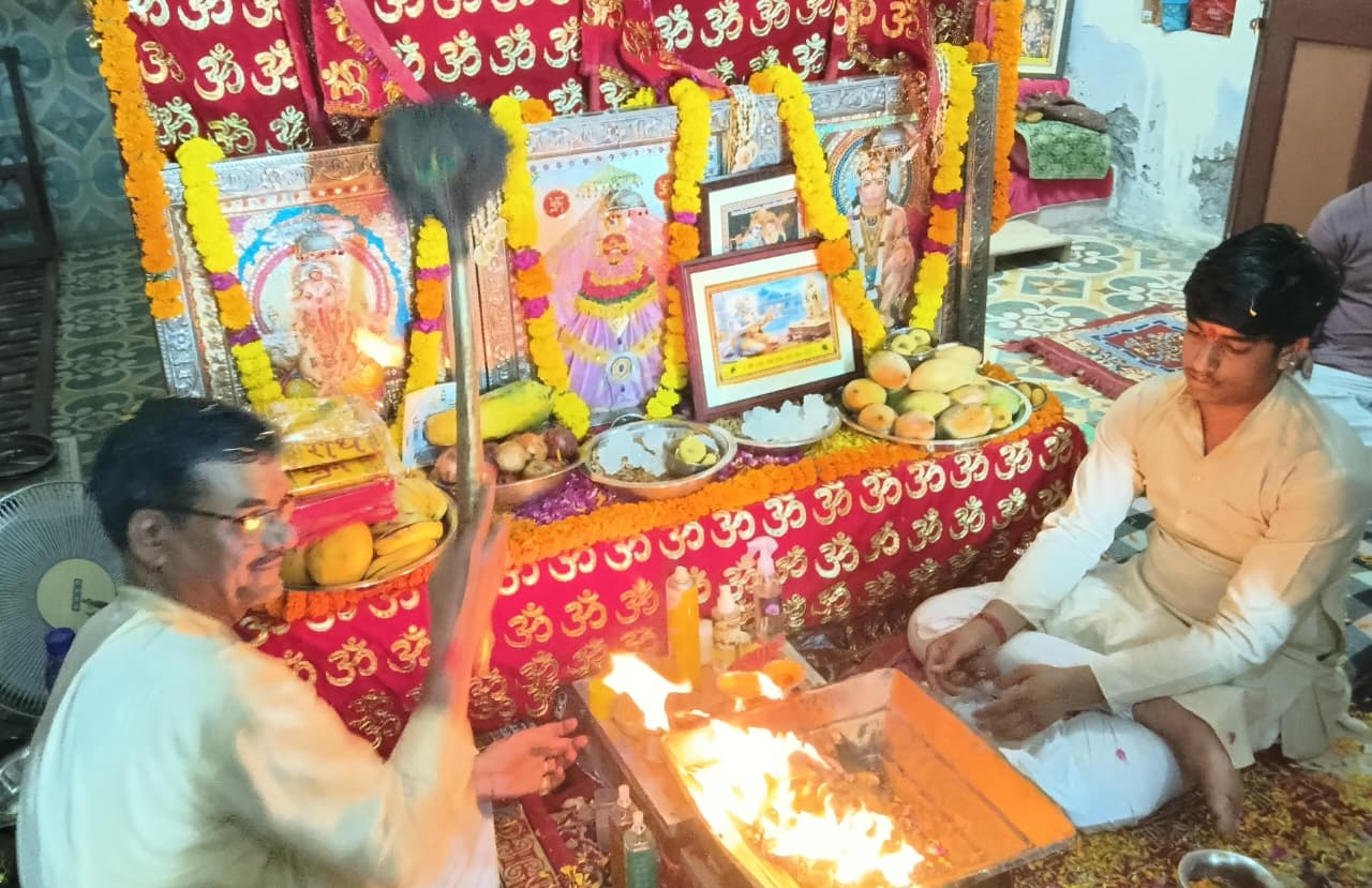 श्री नृसिंह भगवान मंदिर में हर्षोल्लास हुआ अखंड ज्योत सँग श्री श्याम संकीर्तन 