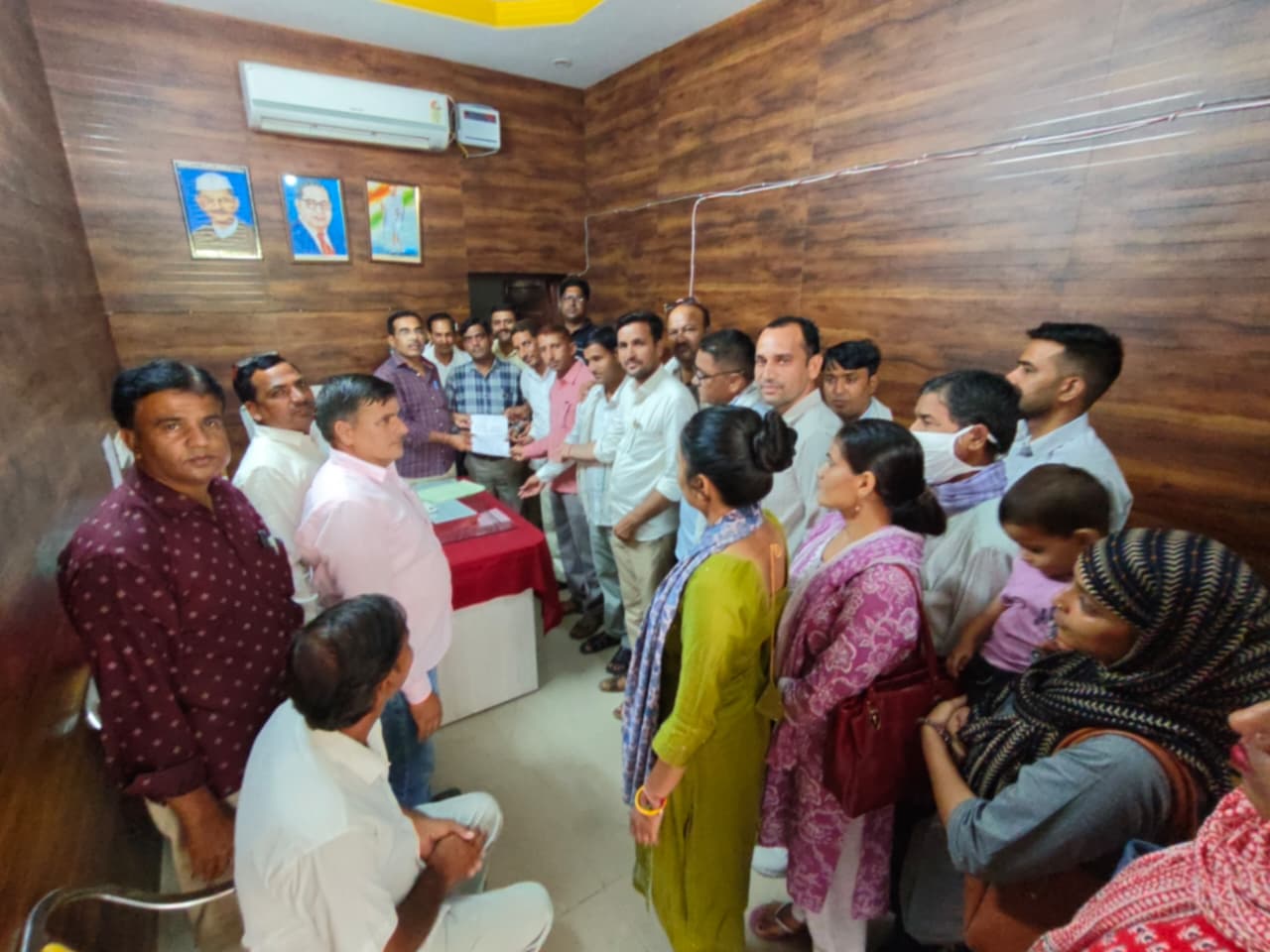 पंचायती राज मंत्रालयिक कर्मचारी संघ ने किया ग्रामीण शिविरों का बहिष्कार
