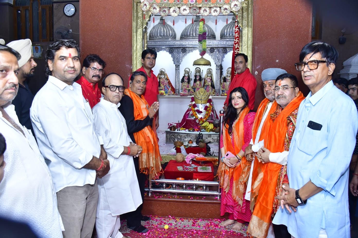  सिद्धपीठ तालवाले बालाजी धाम में उद्योगपति विकास मालू का भव्य स्वागत