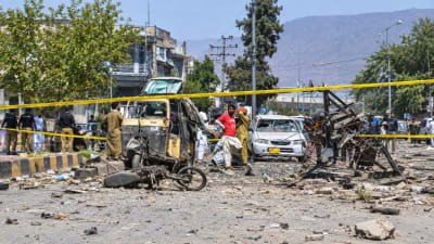 Pakistan Bombing: Kohat में बड़ा फिदायीन हमला, 21 मौतें