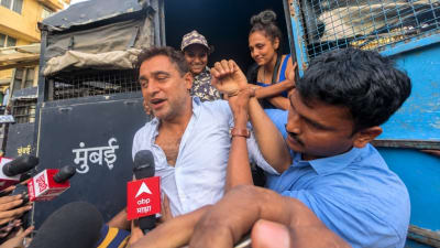 Actor Imran Khan: विरोध प्रदर्शन के बाद भारत छोड़ने का नोटिस