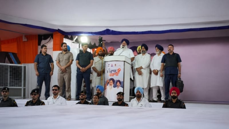 Sukhbir Badal addresses a rally in Malout and alleges that targeting the Badal family is part of a conspiracy to capture Punjab.