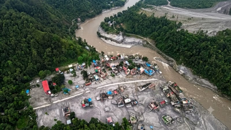 Nepal Lhende River flash flood alert and temporary glacial lake breach threat warning issued by China water resources ministry for downstream areas