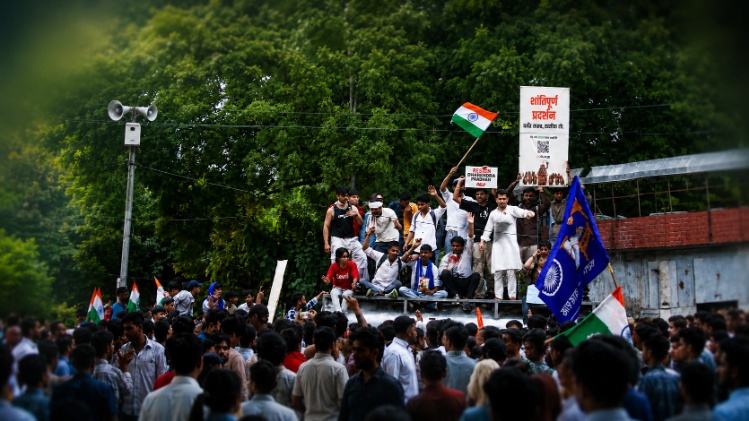 दिल्ली में CJP का संसद मार्च, भारी हंगामा