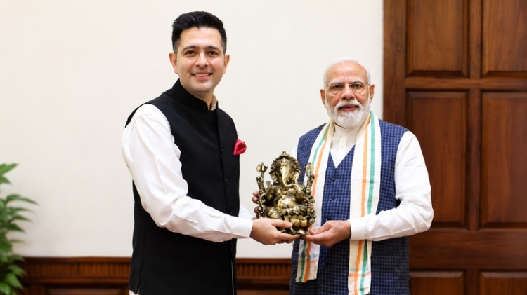 PM मोदी से मिले राघव चड्ढा, बोले- ‘यादगार सुबह’; पंजाब के राजनीतिक हालात पर चर्चा