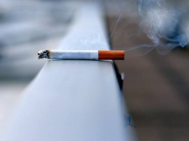 Cigarette smoke health risks