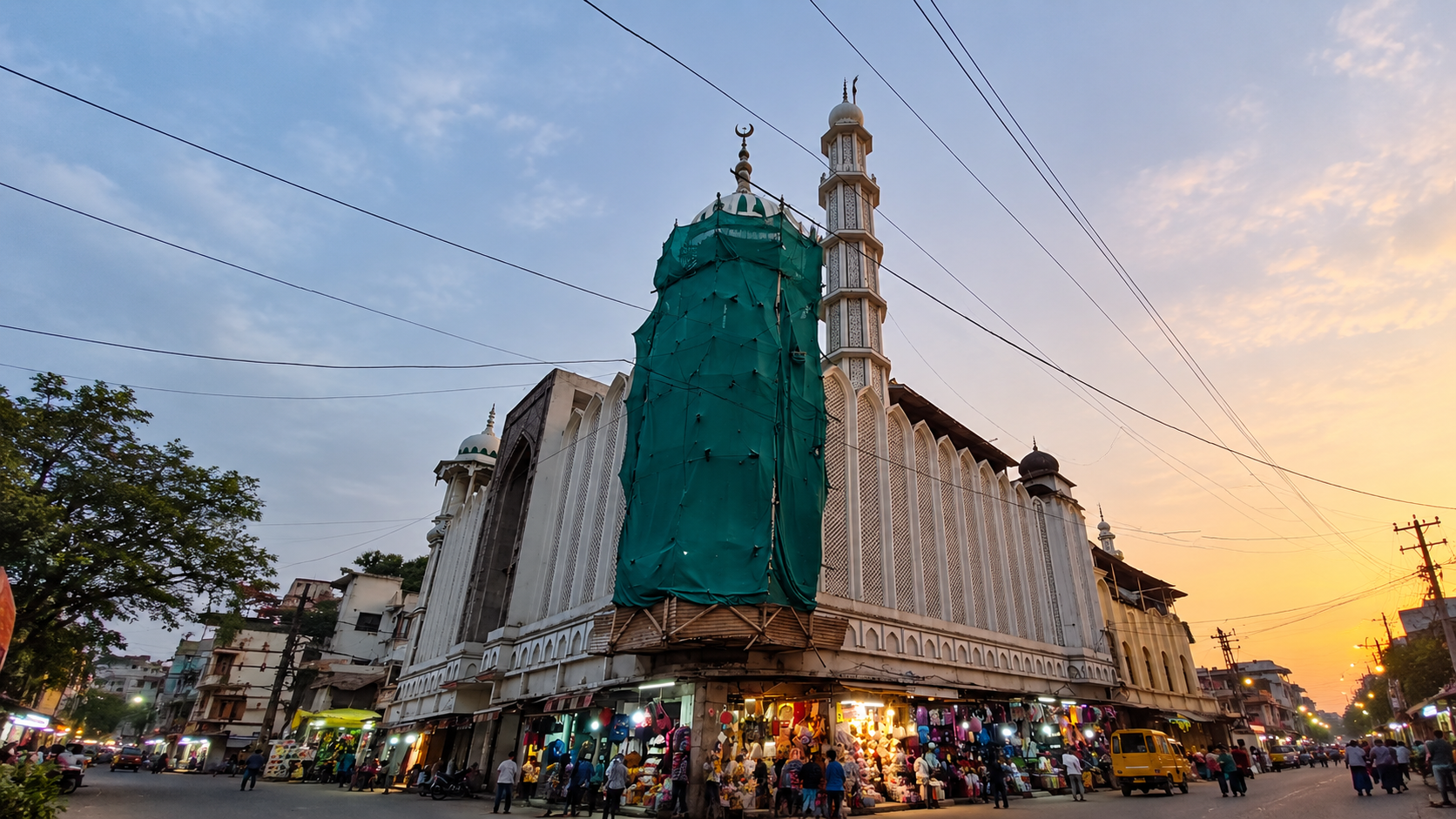 Protests in Ujjain over demolition of portion of mosque for road-widening project