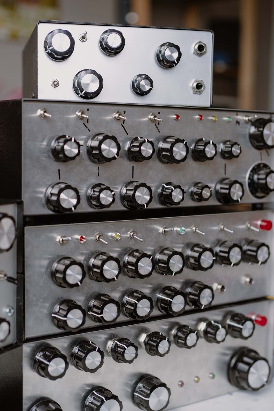 WhatsApp Image 2026-04-19 at 20.24.47 (4).jpeg